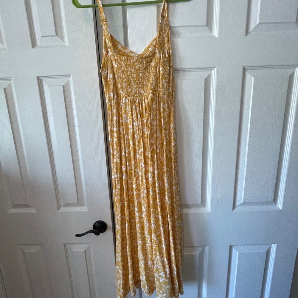 Old Navy yellow floral maxi dress